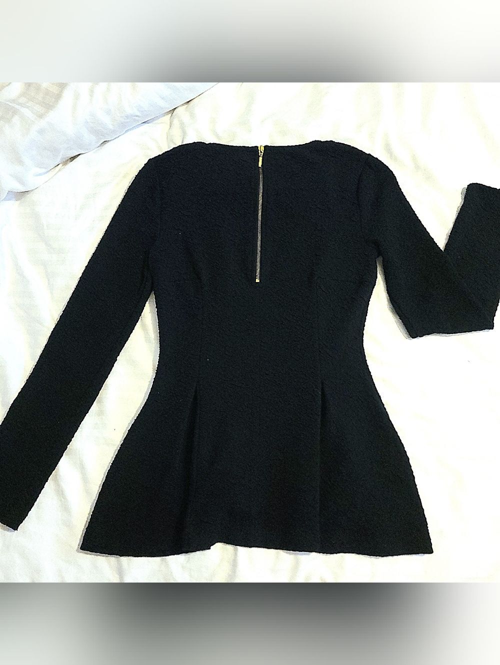 🍒VINTAGE🍒Armani Exchange Black Peplum Top - Picture 2 of 5